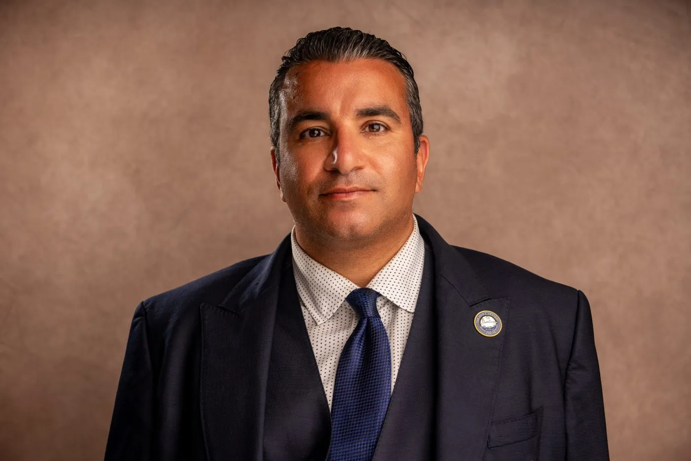 Retrato de Jad Sarsour, Socio Director en First Point Law Group